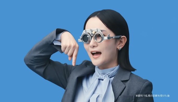 村上穂乃佳　アキュビュー乱視用　　アキュビューCM 商品企画小山　むらかみほのか　たぬきモンブランケーキ