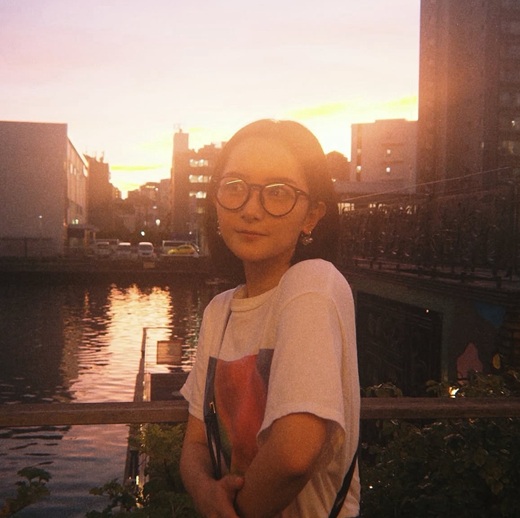 村上穂乃佳　アキュビュー乱視用　　アキュビューCM 商品企画小山　むらかみほのか　たぬきモンブランケーキ