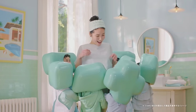 辻凪子　ケアセラ　CM ケアセラ先行乳液　ロート製薬　むぎゅもち