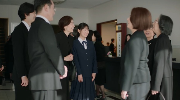 川口真奈 ベルコ　ベルコのお葬式　CM　ホリプロ　ホリプロスカウトキャラバン　かわぐちまな