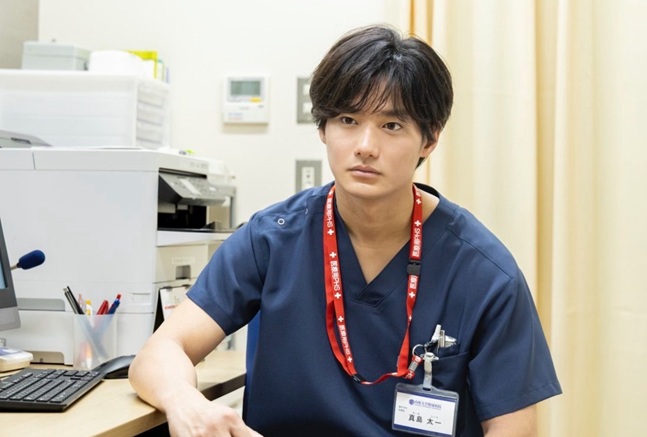 野村周平 ビジュアル ロン毛 上田と女が吠える夜 ちはやふる イメチェン 激変 顔変わった