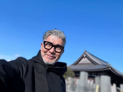 大澄賢也 ぽかぽか おおすみけんや 小柳ルミ子 激変 イケオジ イケおじ イメチェン 顔変わった 老化 グレーヘア