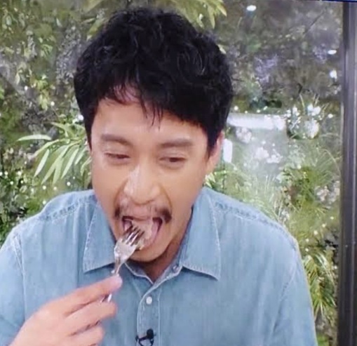 迎え舌 むかえ舌 迎え舌芸能人 迎え舌有名人 迎え舌YOSHIKI 迎え舌今市 迎え舌キムタク 迎え舌相葉雅紀 迎え舌メメ 迎え舌目黒漣 迎え舌有吉 迎え舌西畑大吾 迎え舌木村拓哉 迎え舌今田美桜 迎え舌北村匠海 迎え舌小栗旬 食べ方 食べ方汚い クチャラー