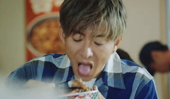 迎え舌　むかえ舌　迎え舌芸能人　迎え舌有名人　迎え舌YOSHIKI　迎え舌今市　迎え舌キムタク　迎え舌相葉雅紀　迎え舌メメ　迎え舌目黒漣　迎え舌有吉　迎え舌西畑大吾　迎え舌木村拓哉　迎え舌今田美桜　迎え舌北村匠海　迎え舌小栗旬　食べ方　食べ方汚い　クチャラー　キムタク吉野家