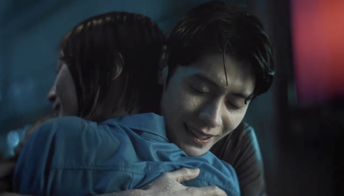 AmazonマスカラCM Amazon CM つぐみ TSUGUMI 雨のロマンス マスカラ滲む 誰