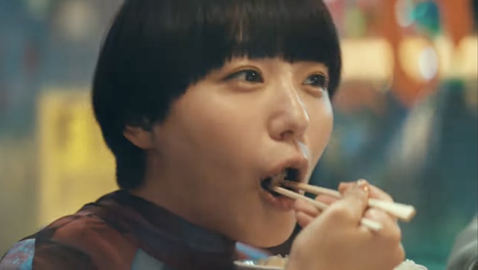 奈緒 なお 髪型 似合って無い キノコ マッシュルーム ショートカット 髪の毛 髪切った 顔変わった 個性派 可愛い 可愛くない PSBビール