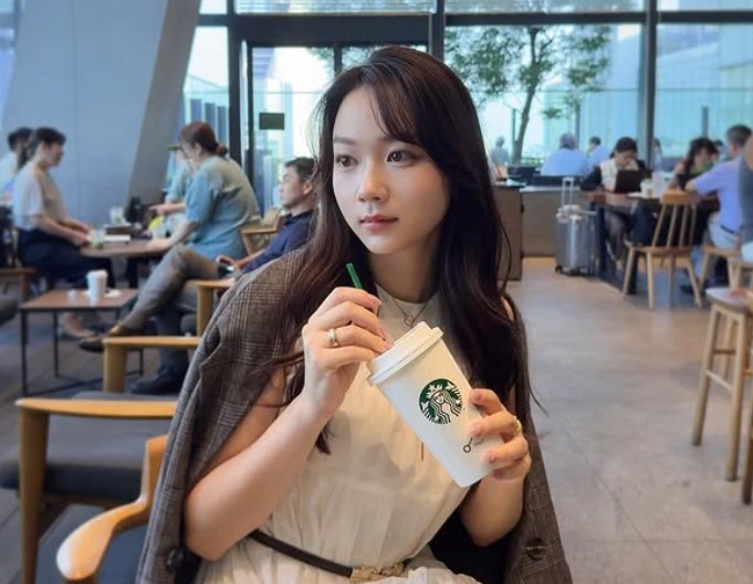 恋愛病院　ラブホスピタル　ラブホス　ABEMA　恋リア　恋愛リアリティー　リアリティーショー　石丸伸二　桑田龍征　石黒英雄　小泉勇人　雫石将克 神谷明采 池田陽花 平川愛里菜 千間泉実 辰巳奈都子